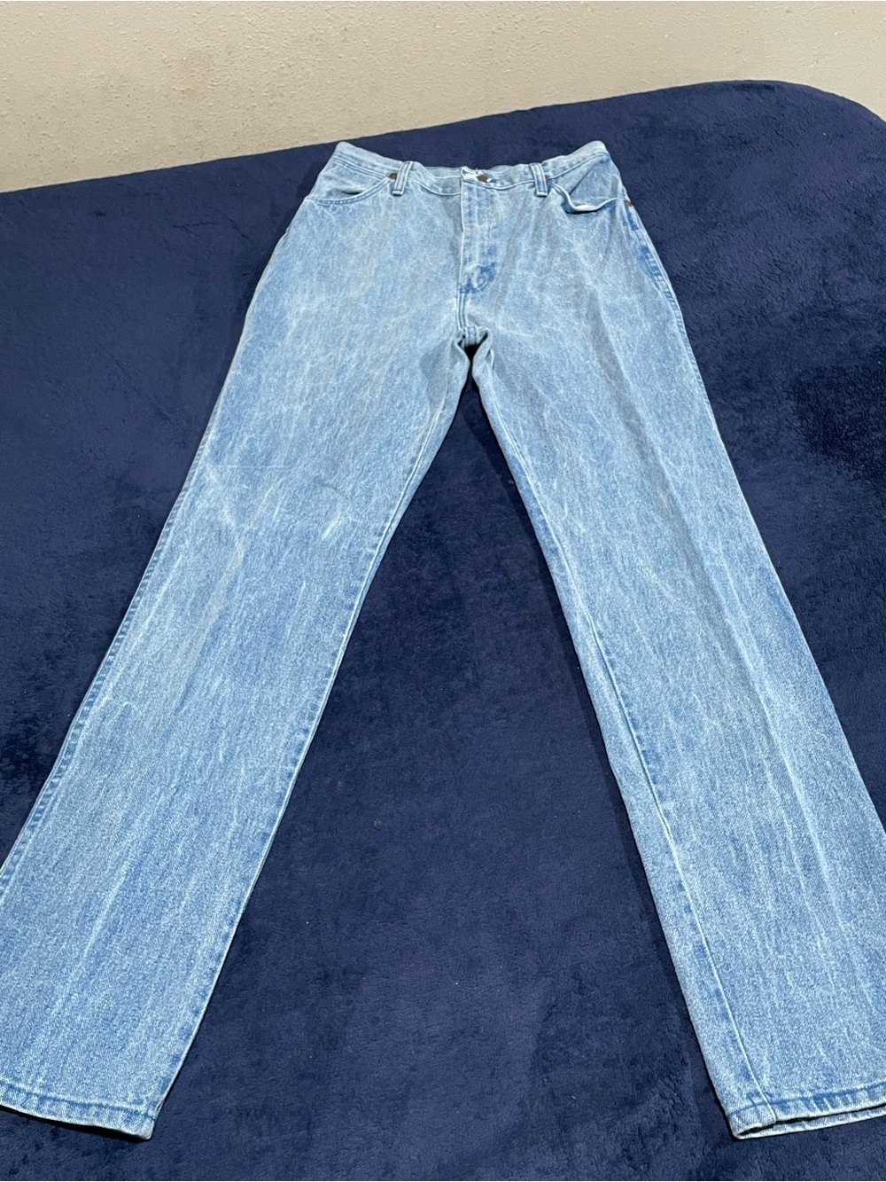 Wrangler Light Blue Straight Leg Women's Jeans